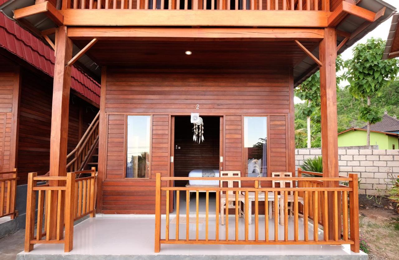 Adara Beach Huts Batununggul Exterior photo