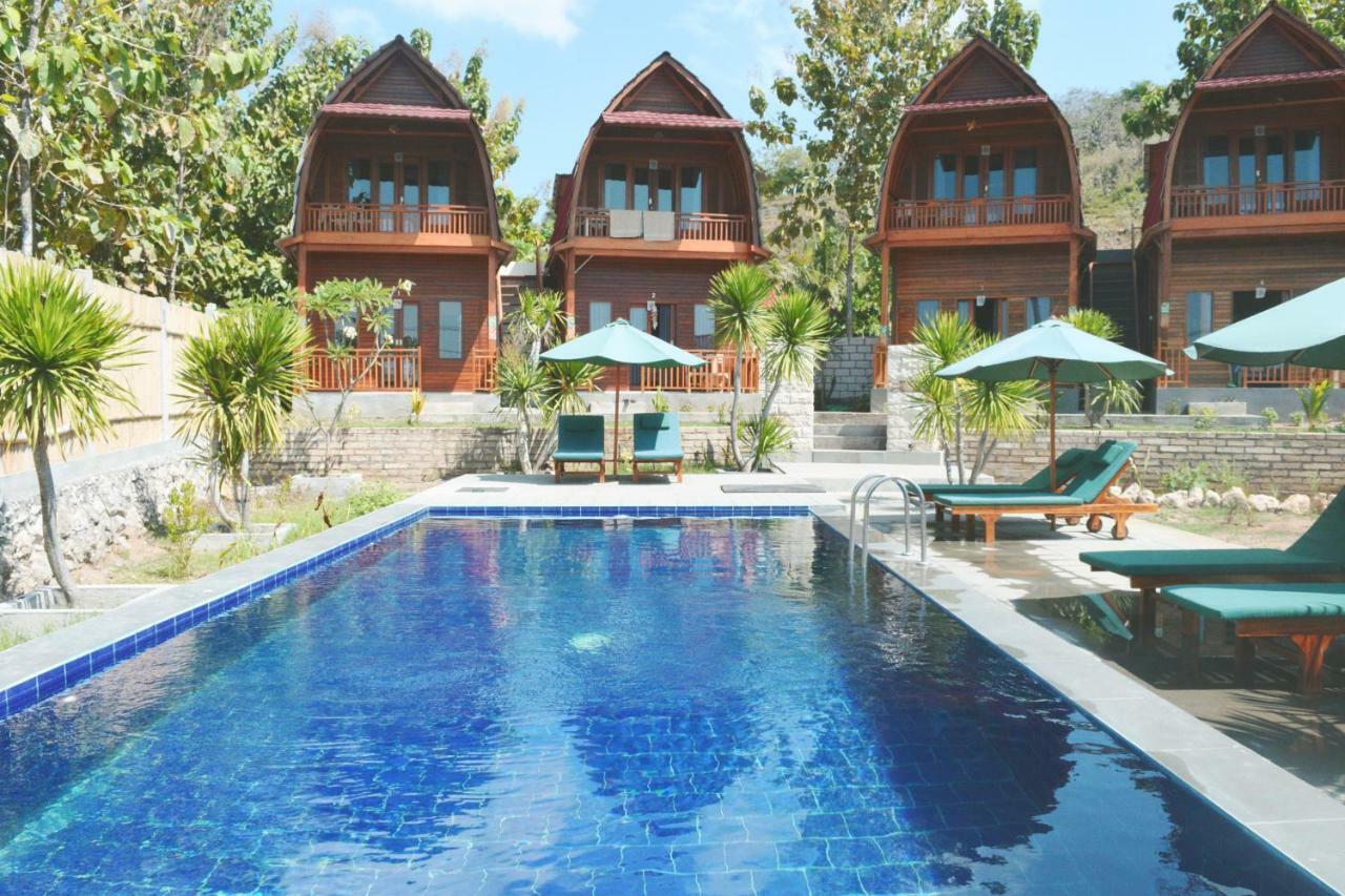 Adara Beach Huts Batununggul Exterior photo